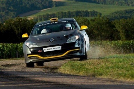 renault-megane-rs-n4.jpg